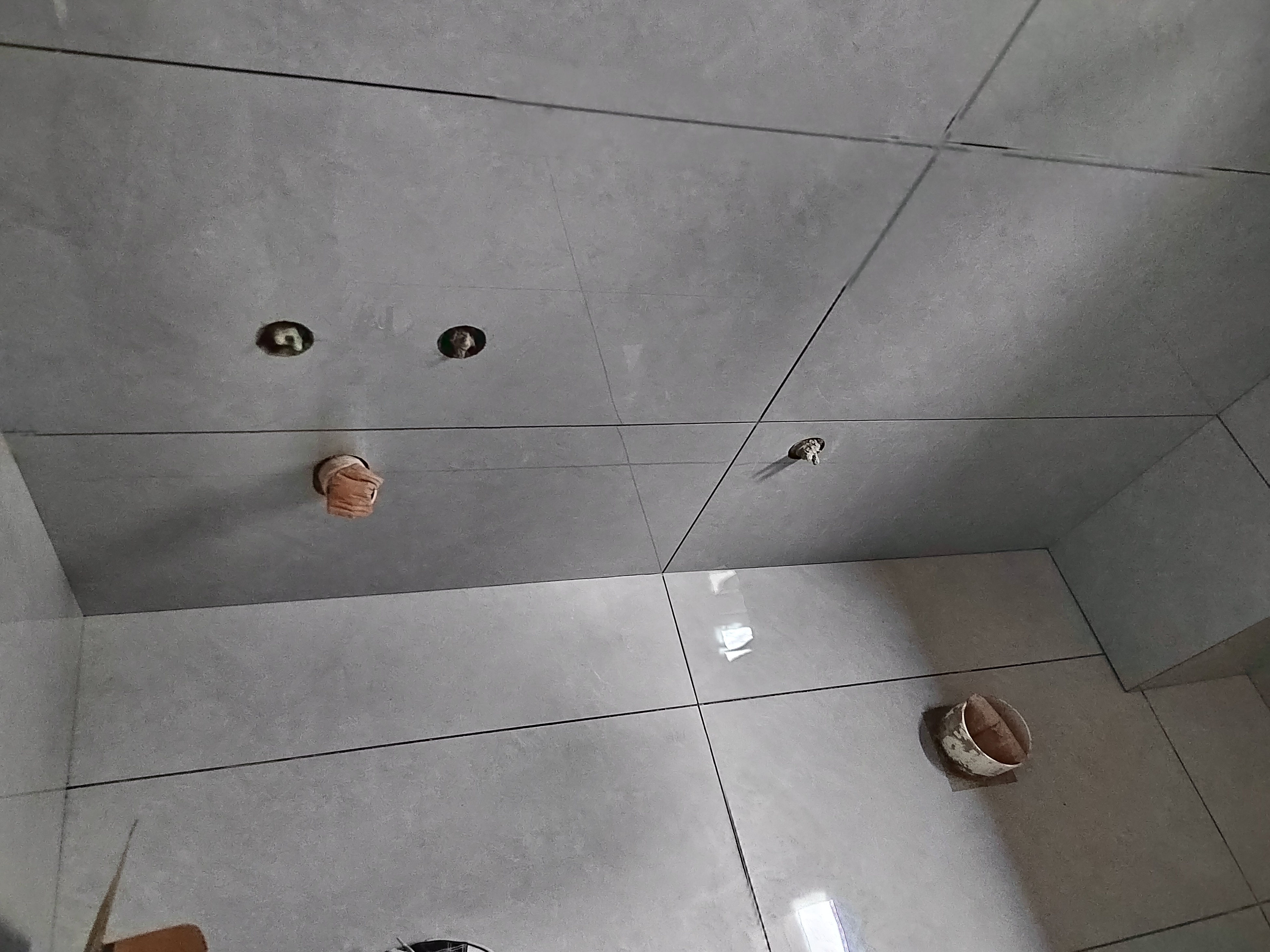 瓷砖贴坏了怎么返修(瓷砖贴坏了业主应该要求赔偿吗) 瓷砖贴坏了怎么返修(瓷砖贴坏了业主应该要求赔偿吗)